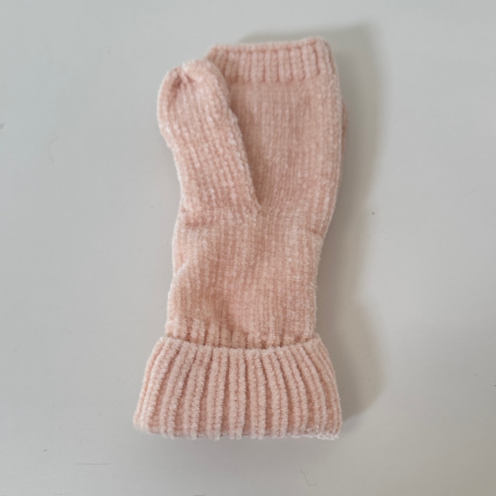 NWOT!!!Pink Knit Convertable Mittens with removable fingers and thumb holes - Picture 2 of 6